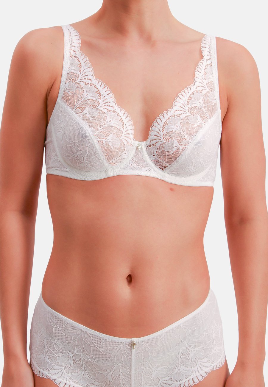 Бюстгальтер JOOP! BEAUTIFUL, Offwhite/Off-White
Бюстгальтер JOOP! BEAUTIFUL, Offwhite/Off-White