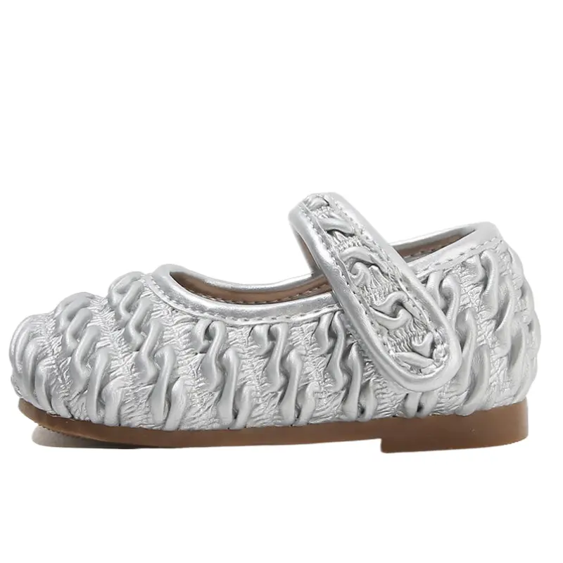 Противоскользящая и износостойкая дышащая обувь для малышей MAIBUXIONG, серебряный
Противоскользящая и износостойкая дышащая обувь для малышей MAIBUXIONG, серебряный