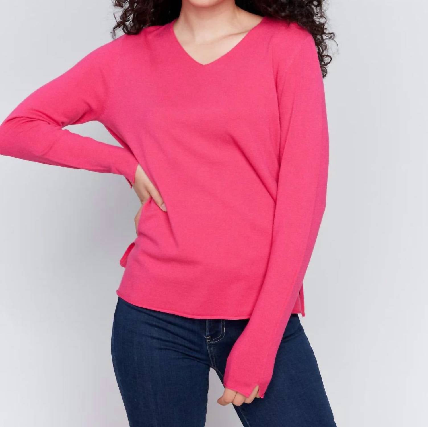 Базовый свитер с длинными рукавами и V-образным вырезом в пурпурном цвете CHARLIE B 
Базовый свитер с длинными рукавами и V-образным вырезом в пурпурном цвете CHARLIE B