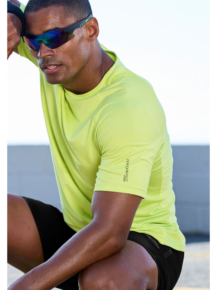 AUTHENTIC LE JOGGER Функциональная рубашка цвета лайма
AUTHENTIC LE JOGGER Функциональная рубашка цвета лайма