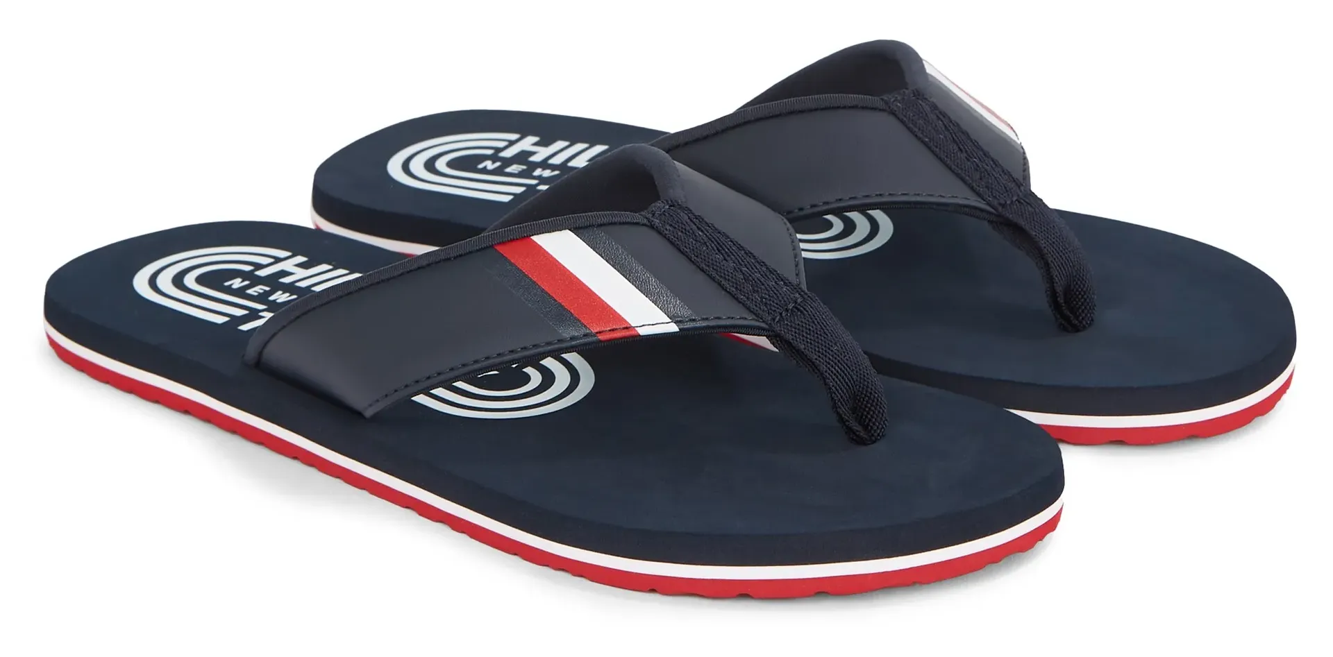 Шлепанцы Tommy Hilfiger "HILFIGER RWB PADDED BEACH SANDAL", летняя обувь, тапочки, горки для бассейна, обувь для купания, с полосатыми деталями, синий
Шлепанцы Tommy Hilfiger "HILFIGER RWB PADDED BEACH SANDAL", летняя обувь, тапочки, горки для бассейна, обувь для купания, с полосатыми деталями, синий