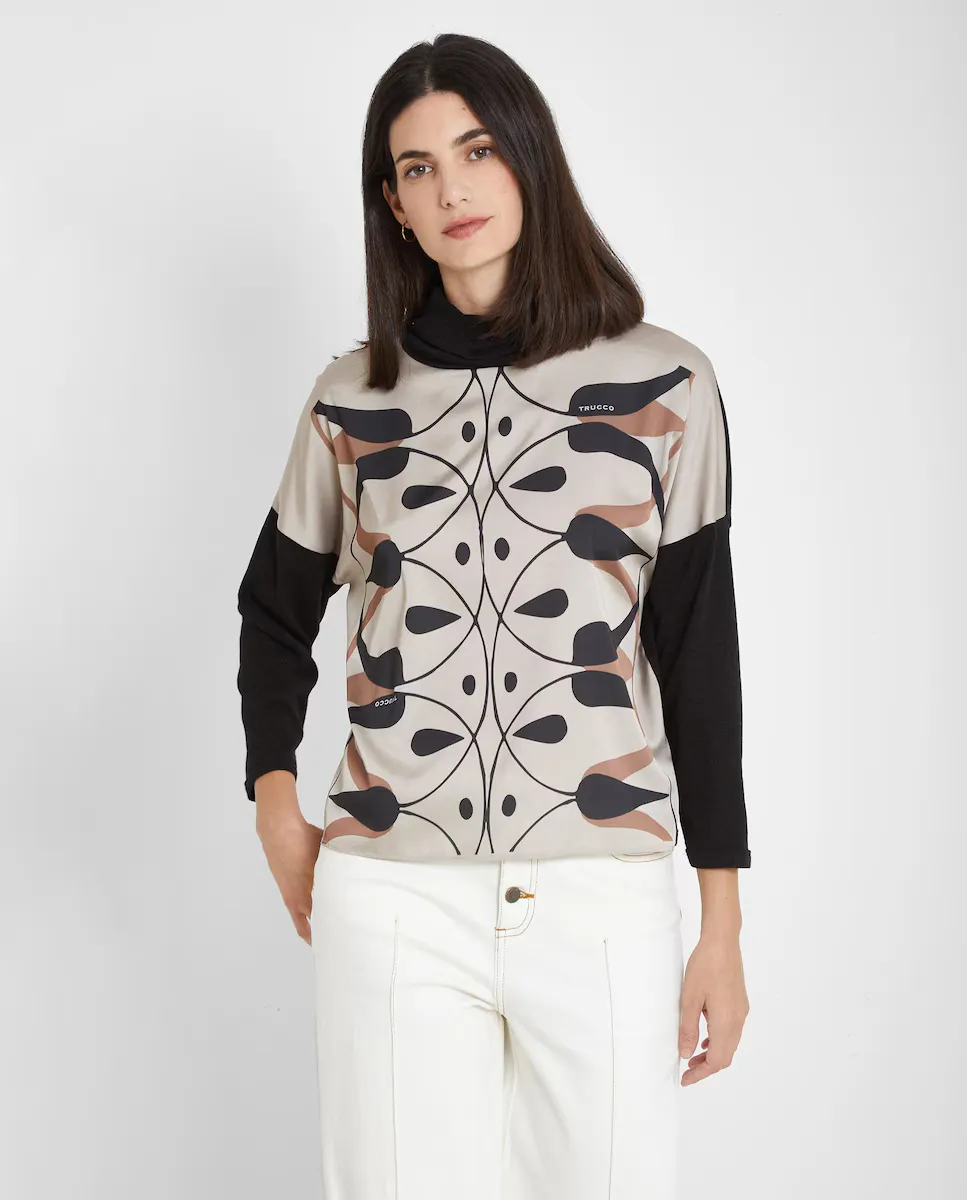 Атласная футболка с высоким воротом Trucco, мультиколор
Атласная футболка с высоким воротом Trucco, мультиколор