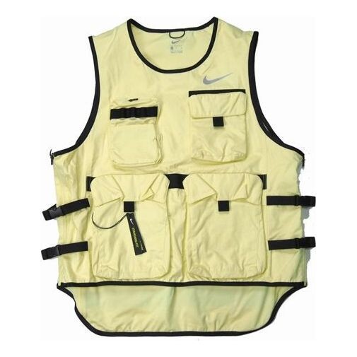 Жилет run ready functional multiple pockets vest fluorescence yellow Nike, желтый
Жилет run ready functional multiple pockets vest fluorescence yellow Nike, желтый