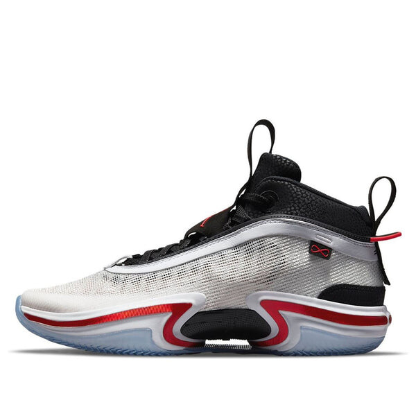 Кроссовки 36 Air Jordan, черный
Кроссовки 36 Air Jordan, черный