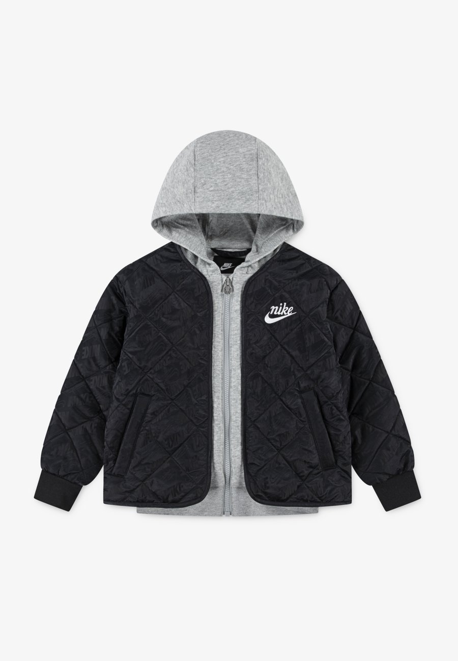 Зимняя куртка Nike Sportswear UNISEX, Black
Зимняя куртка Nike Sportswear UNISEX, Black
