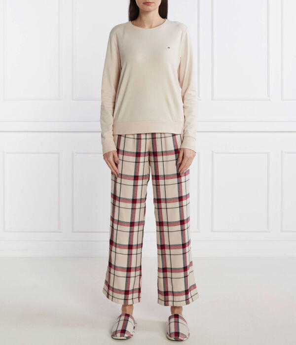 Пижама Tommy Hilfiger Relaxed Fit, бежевый
Пижама Tommy Hilfiger Relaxed Fit, бежевый