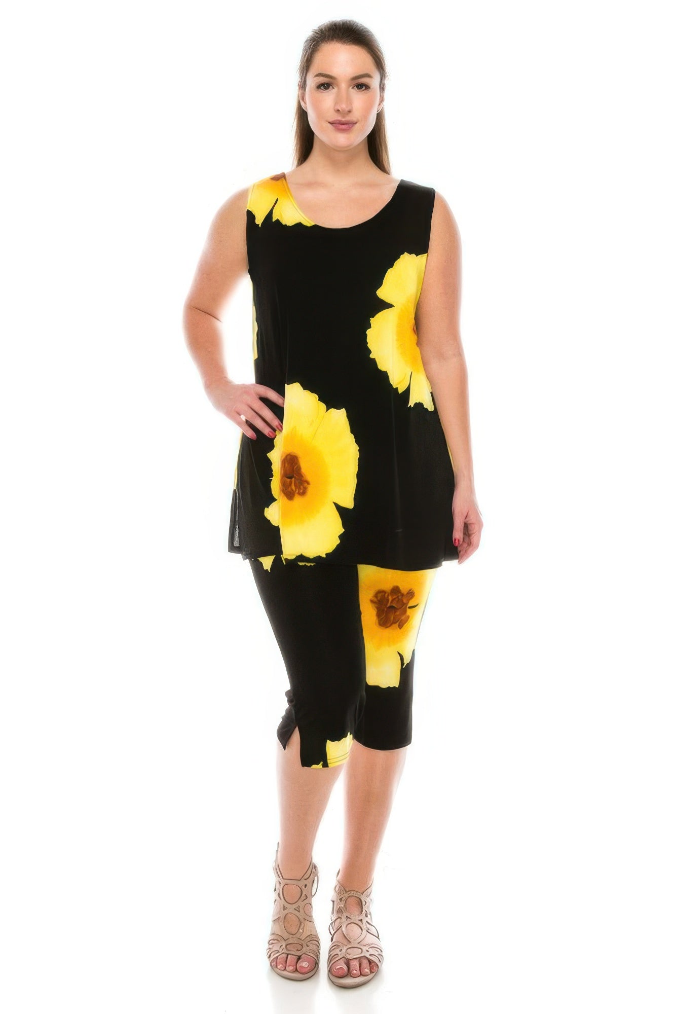 Комплект капри больших размеров Truedames, желтый
Комплект капри больших размеров Truedames, желтый