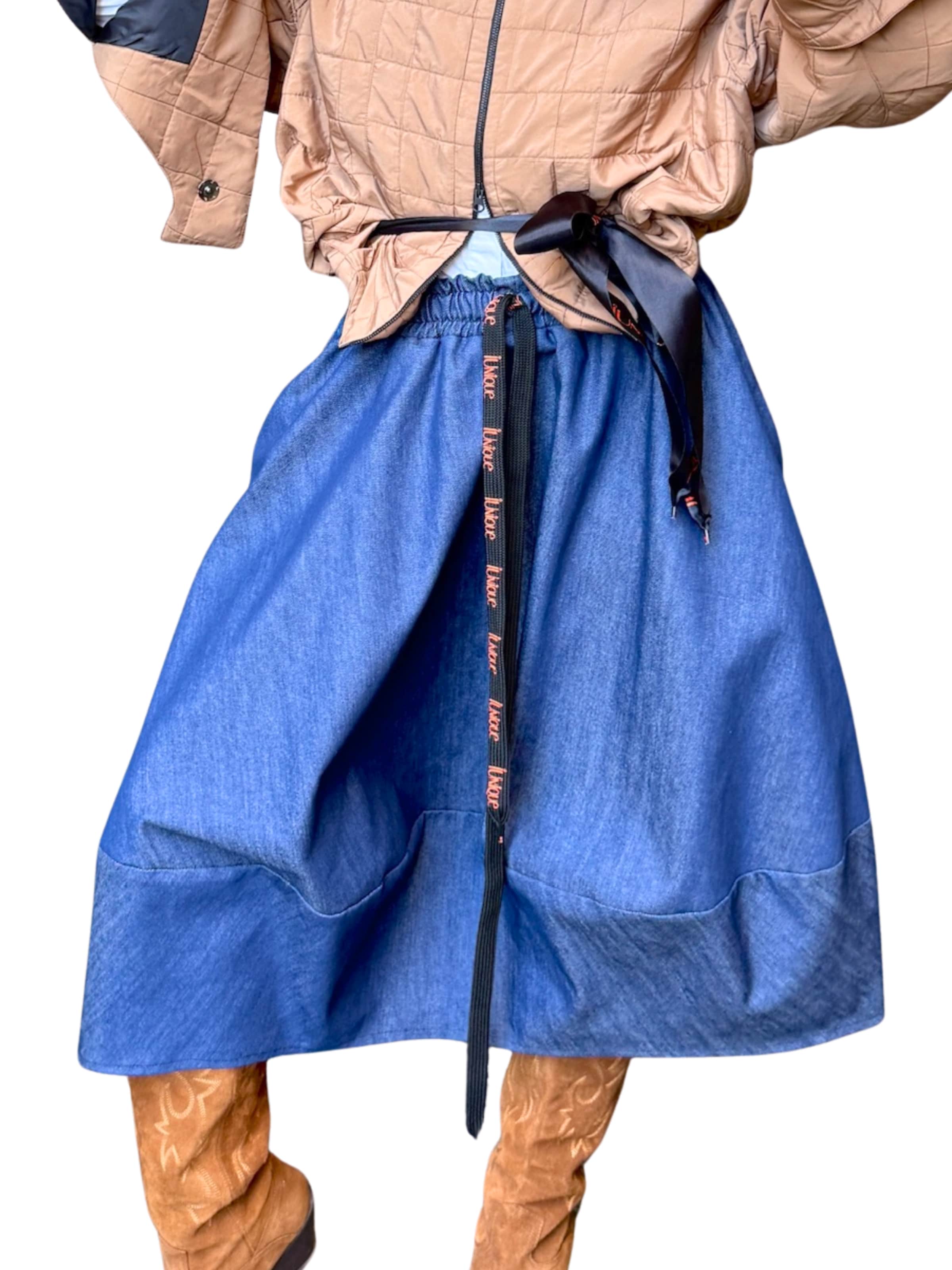 IUnique Юбка 'Denim Balloon Skirt' в синем дениме
IUnique Юбка 'Denim Balloon Skirt' в синем дениме