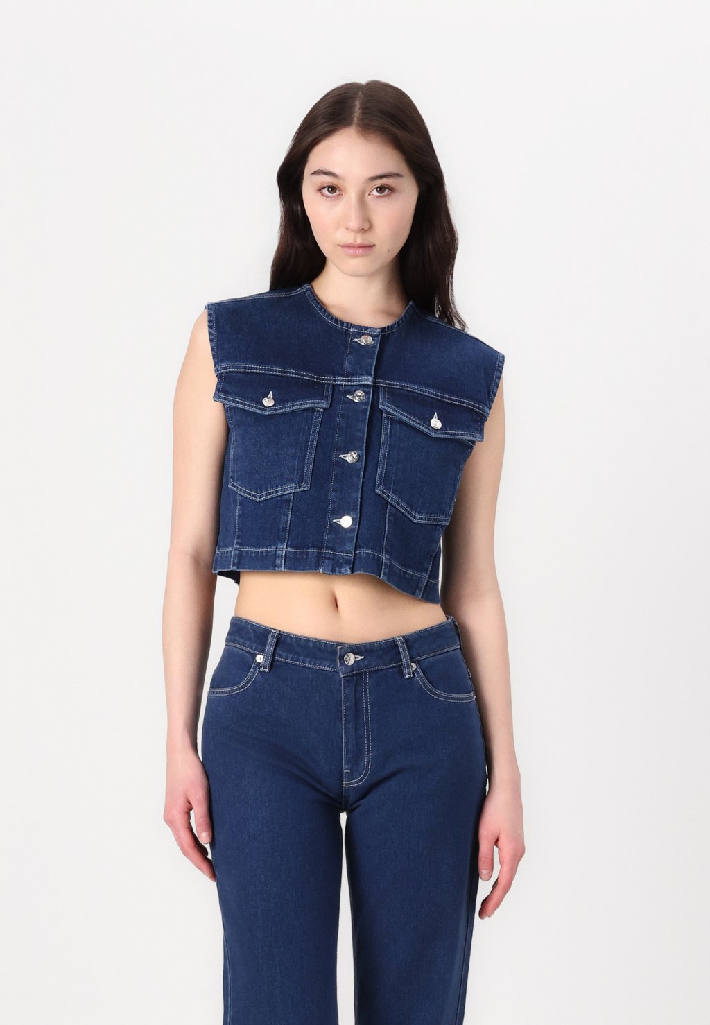 Жилет WINONA WAISTCOAT BLANCHE, цвет Blue Denim, Белый, Жилет WINONA WAISTCOAT BLANCHE, цвет Blue Denim
Жилет WINONA WAISTCOAT BLANCHE, цвет Blue Denim, Белый, Жилет WINONA WAISTCOAT BLANCHE, цвет Blue Denim
