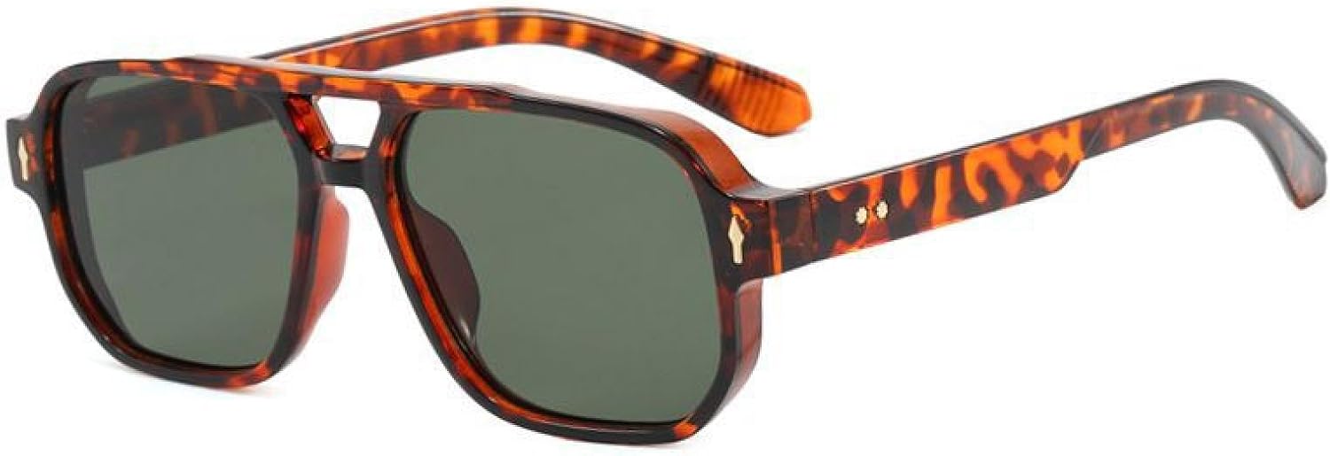 Роскошные солнцезащитные очки в крупной оправе для женщин и мужчин, в винтажном стиле панк с заклепками, популярные для активного отдыха, с защитой от УФ-излучения UV400 TYUVIVO, Leopard G15
Роскошные солнцезащитные очки в крупной оправе для женщин и мужчин, в винтажном стиле панк с заклепками, популярные для активного отдыха, с защитой от УФ-излучения UV400 TYUVIVO, Leopard G15