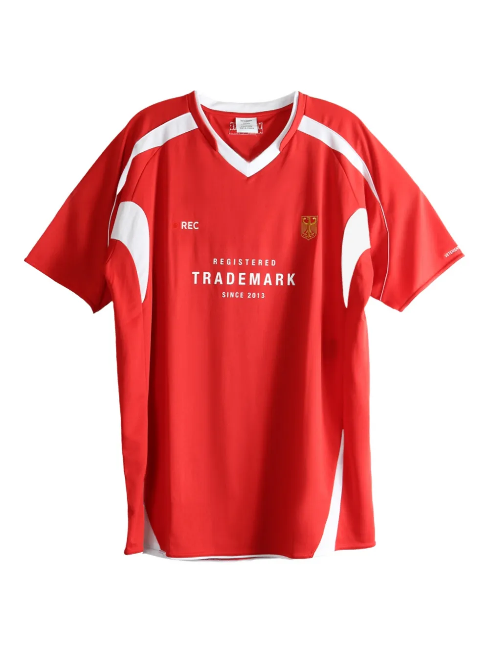 Футболка с V-образным вырезом и вставками VETEMENTS, красный
Футболка с V-образным вырезом и вставками VETEMENTS, красный