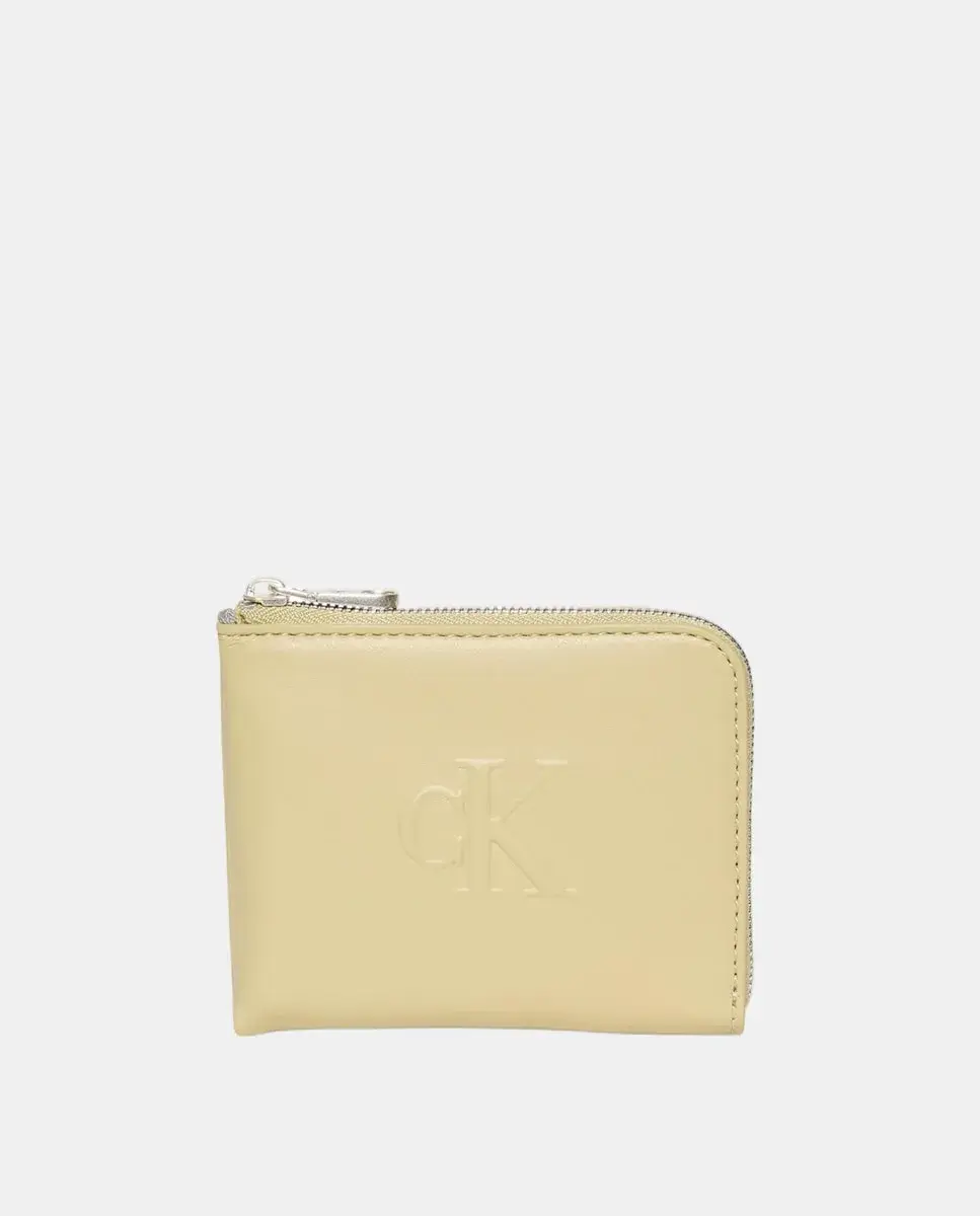 Женский кошелек с вышитым логотипом Calvin Klein, серый
Женский кошелек с вышитым логотипом Calvin Klein, серый
