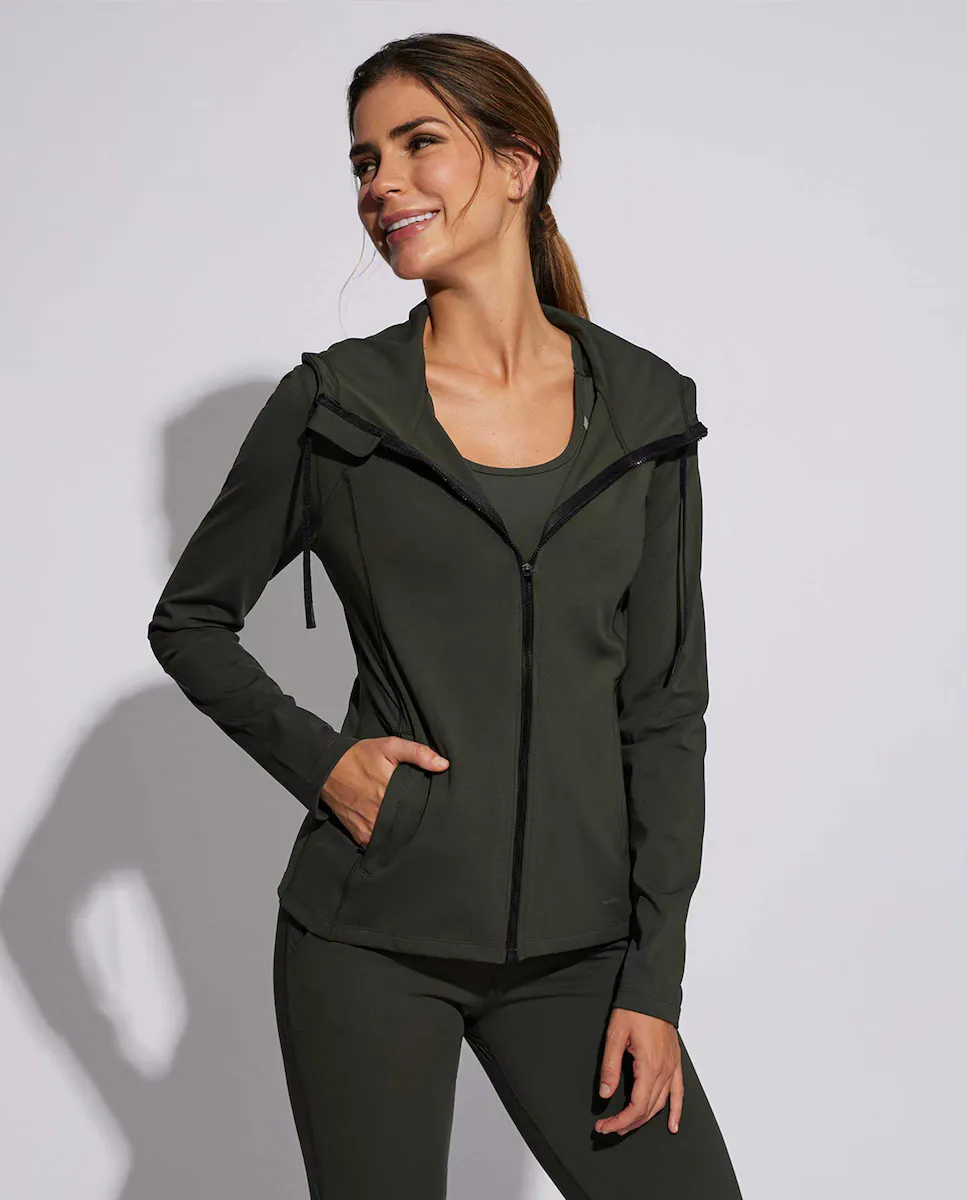 Женская спортивная куртка на молнии из коллекции Selmark Tech от Pilar Rubio, светло-серый
Женская спортивная куртка на молнии из коллекции Selmark Tech от Pilar Rubio, светло-серый