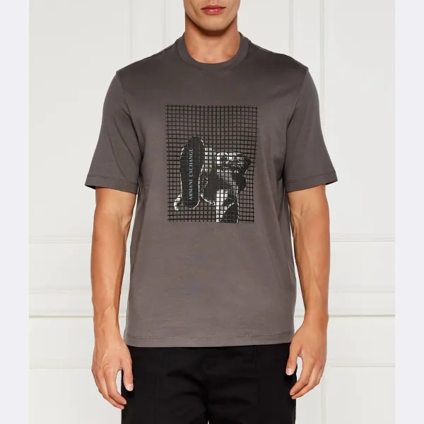 Футболка стандартного кроя Armani Exchange, черный
Футболка стандартного кроя Armani Exchange, черный