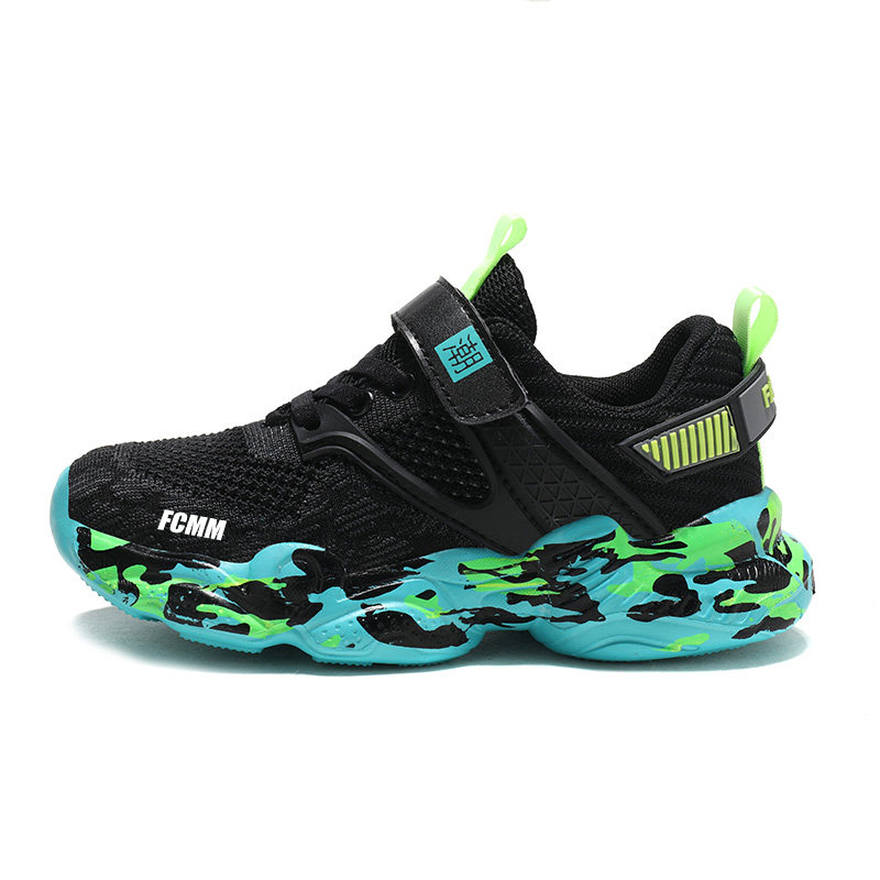 Детские кроссовки для бега FCMM, черный/зеленый
Детские кроссовки для бега FCMM, черный/зеленый
