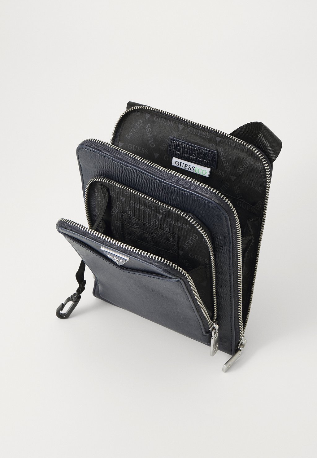 Сумка через плечо SIENA FLAT CROSSBODY ZIP Guess, темно-синий
Сумка через плечо SIENA FLAT CROSSBODY ZIP Guess, темно-синий