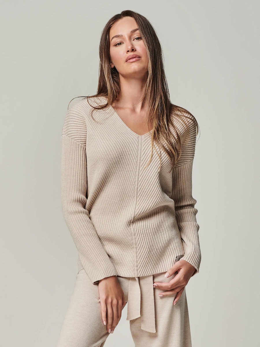 Свитер YOU LOOK PERFECT BLOSSOM, бежевый
Свитер YOU LOOK PERFECT BLOSSOM, бежевый