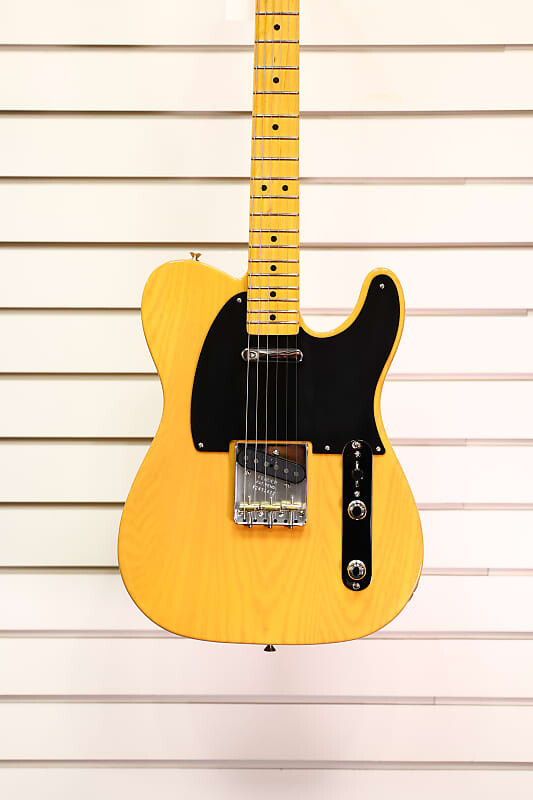 Электрогитара Fender American Vintage II '51 Telecaster 2023 - Butterscotch Blonde
Электрогитара Fender American Vintage II '51 Telecaster 2023 - Butterscotch Blonde