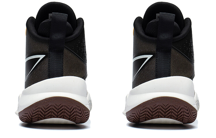 Суперлегкие баскетбольные кроссовки мужские среднего размера, черные/зеленые Lining
Суперлегкие баскетбольные кроссовки мужские среднего размера, черные/зеленые Lining