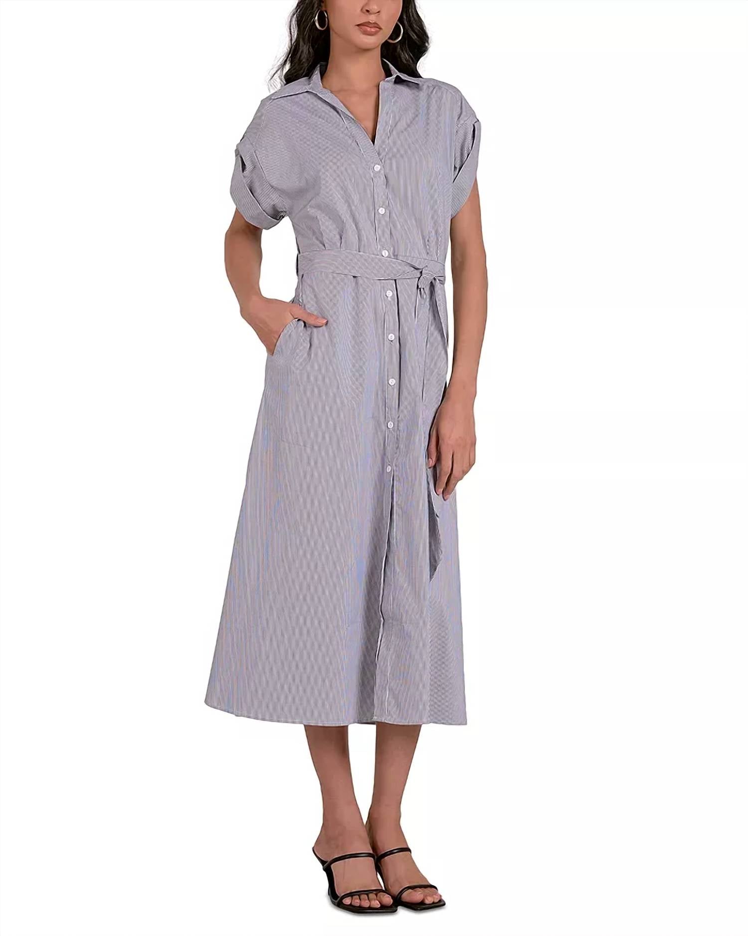 Полосатое миди-платье с воротником в черную полоску ELAN
Полосатое миди-платье с воротником в черную полоску ELAN