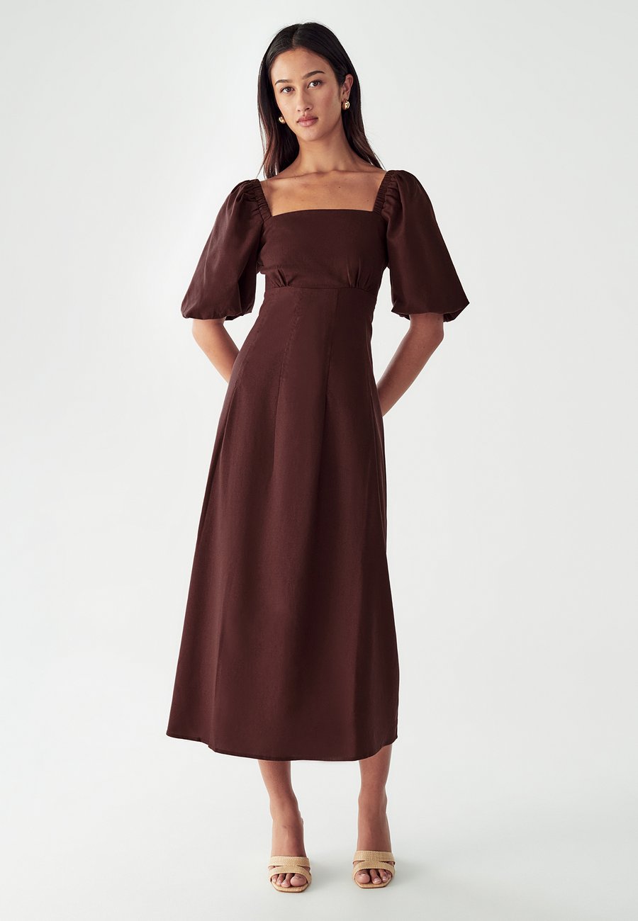 Платье WILLA MEENA, Chocolate/Brown
Платье WILLA MEENA, Chocolate/Brown