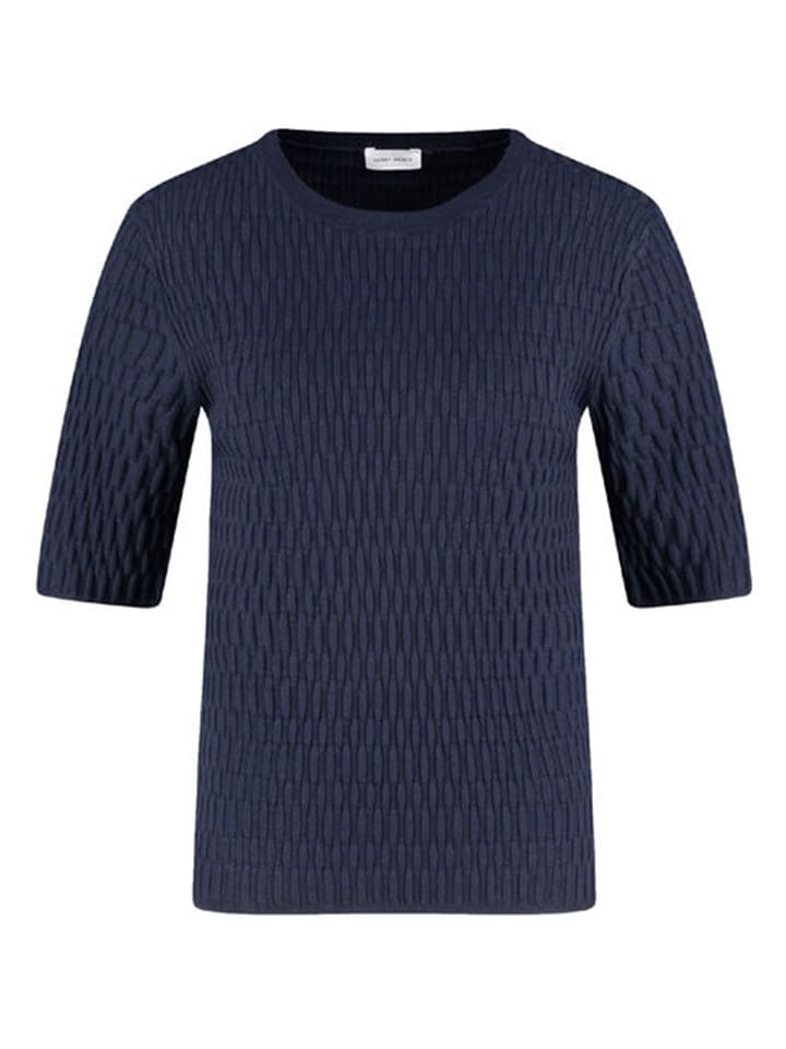 Свитер черного цвета Gerry Weber
Свитер черного цвета Gerry Weber