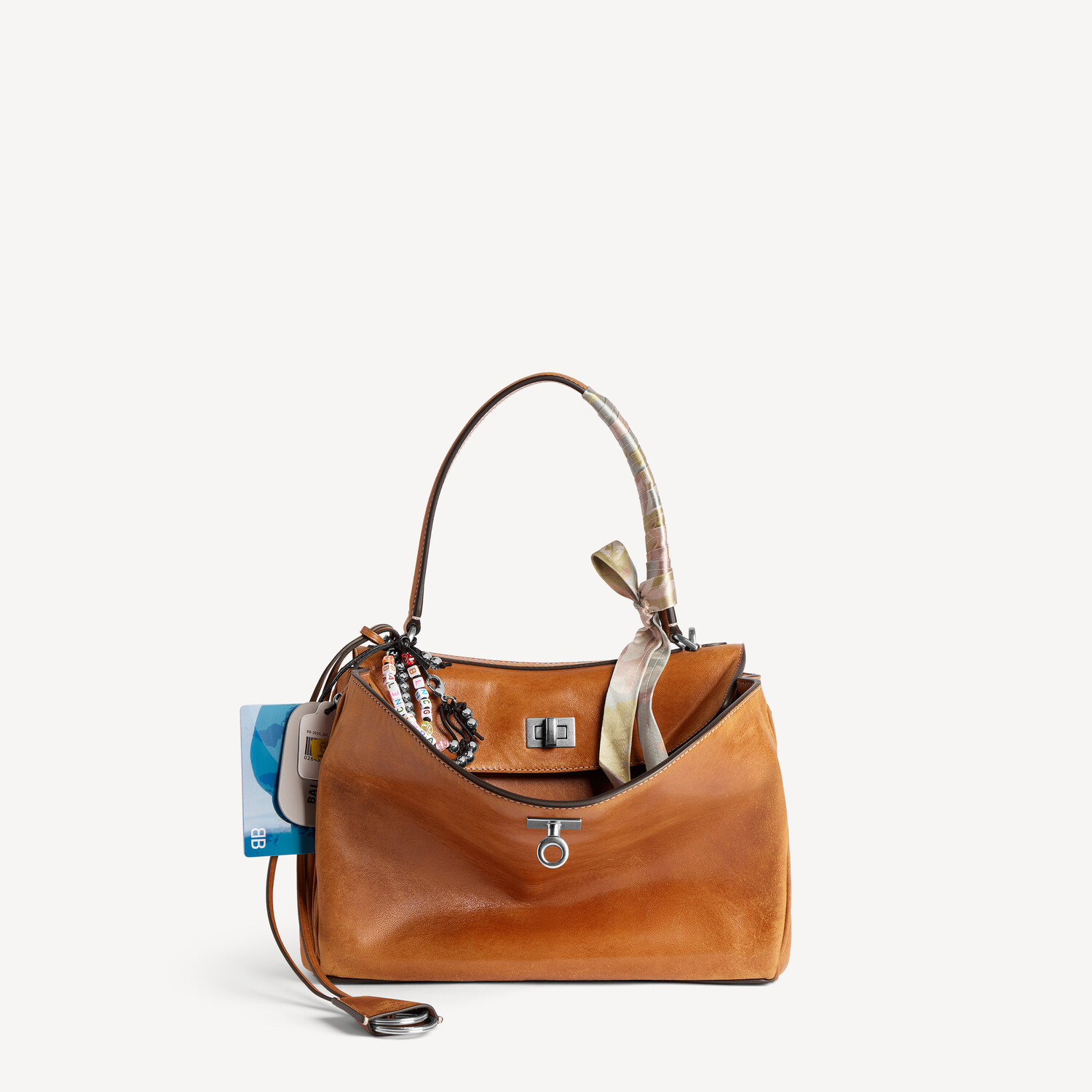 Женская маленькая сумка rodeo с подвесками в цвете «рыжий ковбой» BALENCIAGA, рыжий ковбой
Женская маленькая сумка rodeo с подвесками в цвете «рыжий ковбой» BALENCIAGA, рыжий ковбой