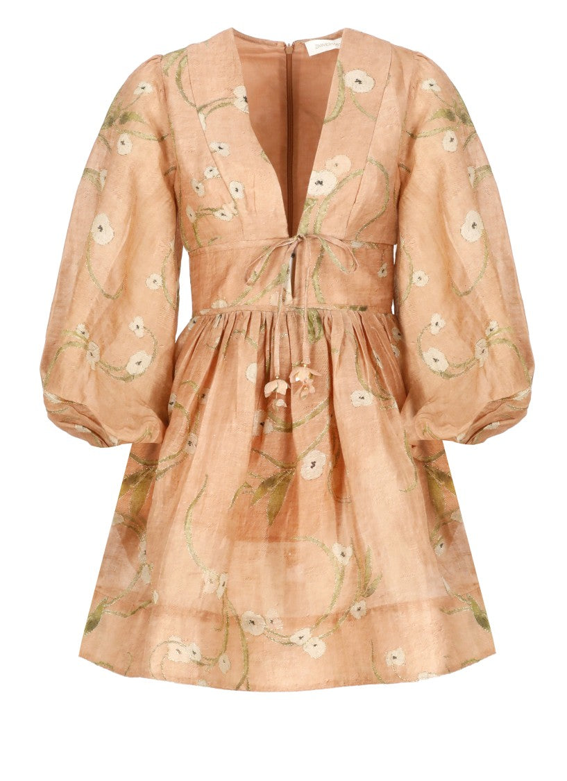 Розовое льняное платье Zimmermann
Розовое льняное платье Zimmermann