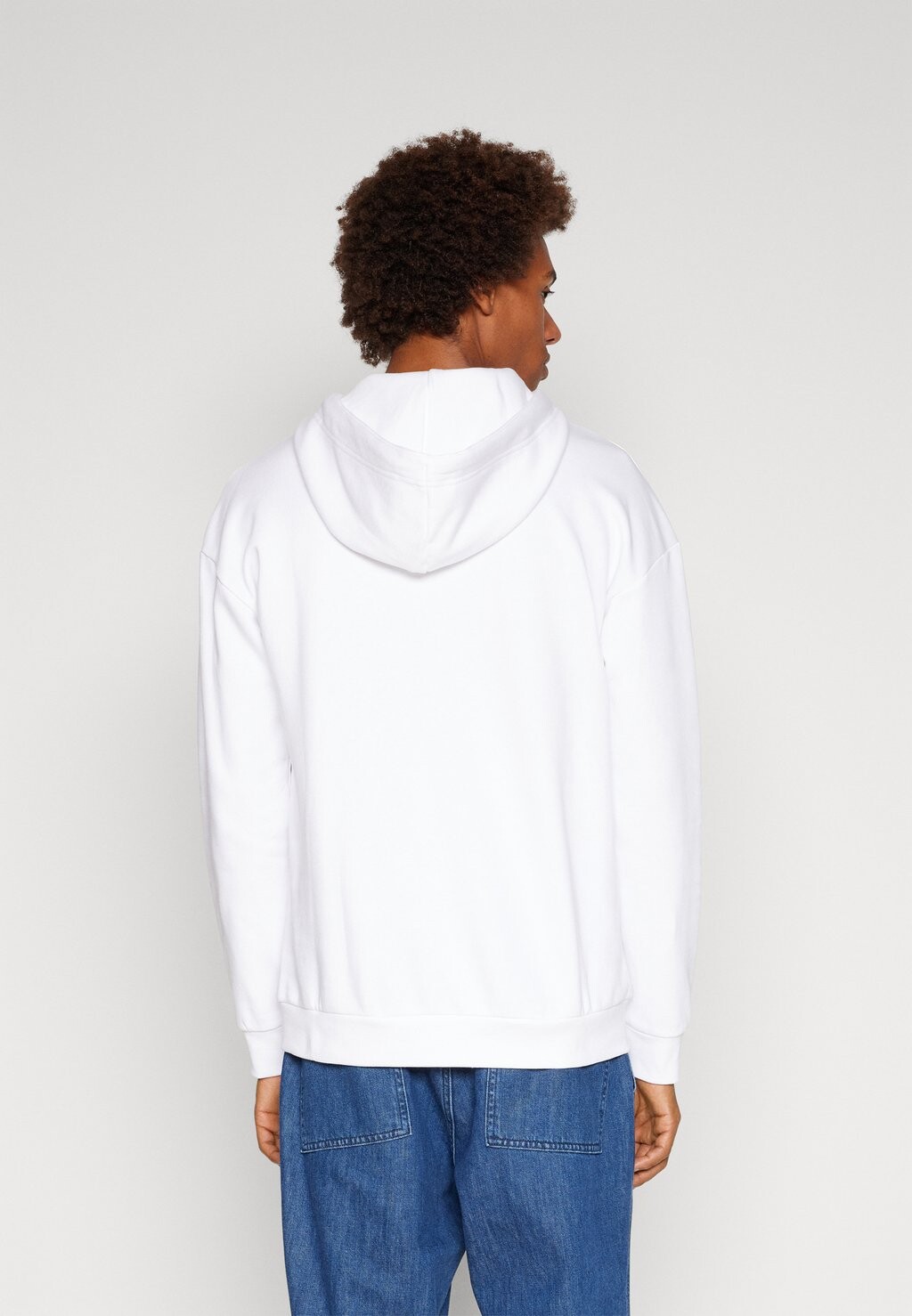 Худи 2 Pack Pier One, белый
Худи 2 Pack Pier One, белый