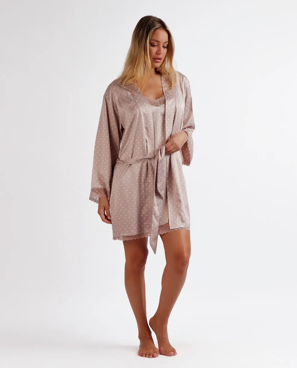 Женский атласный халат с длинным рукавом Admas, цвет Piedra
Женский атласный халат с длинным рукавом Admas, цвет Piedra