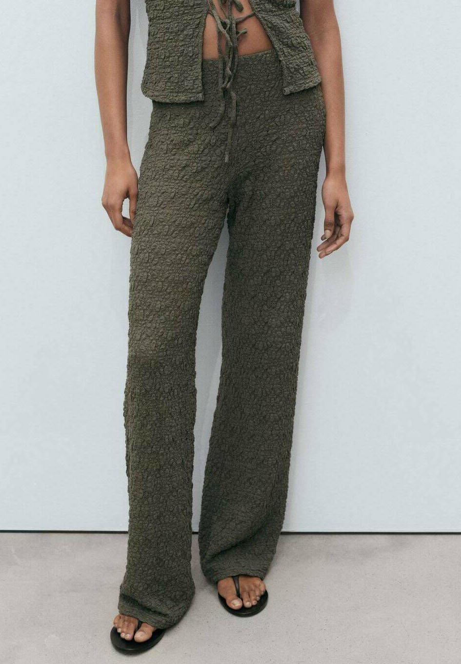 Брюки Mango, хаки
Брюки Mango, хаки