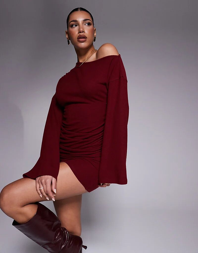 Мини-платье ASOS DESIGN красного цвета с укороченными длинными рукавами и асимметричным подолом
Мини-платье ASOS DESIGN красного цвета с укороченными длинными рукавами и асимметричным подолом