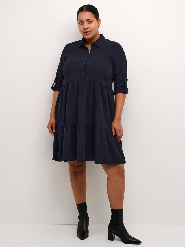 Собранное платье-рубашка а-силуэта от nana KAFFE Curve, цвет Midnight Marine
Собранное платье-рубашка а-силуэта от nana KAFFE Curve, цвет Midnight Marine