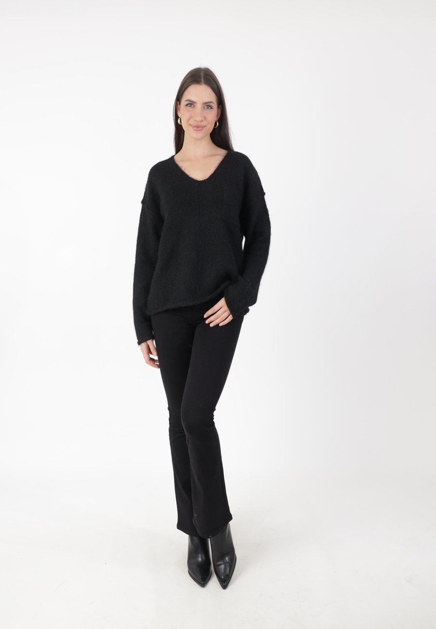Джемпер Elara Jumper, Schwarz/Black
Джемпер Elara Jumper, Schwarz/Black