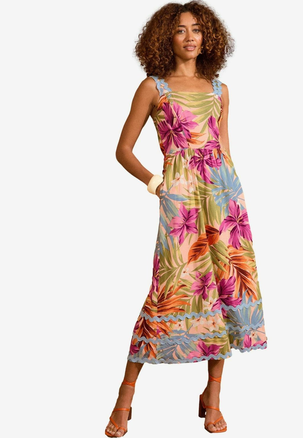 Повседневное платье REGULAR FIT Love & Roses, фуксия
Повседневное платье REGULAR FIT Love & Roses, фуксия