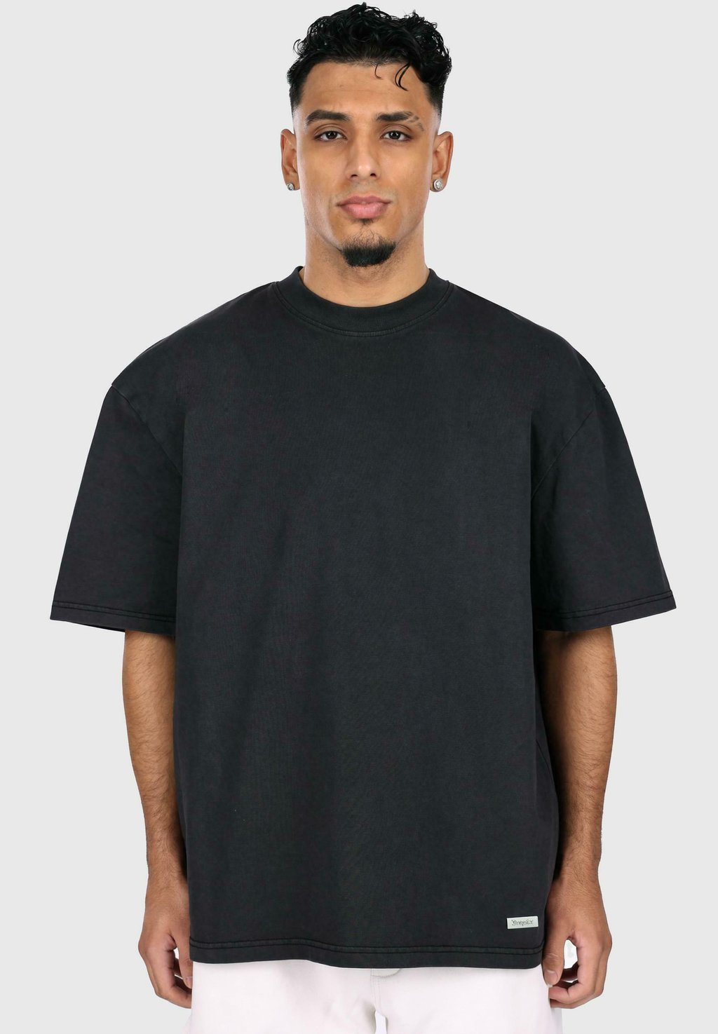 Базовая футболка HEAVY PATCH Dropsize, черный
Базовая футболка HEAVY PATCH Dropsize, черный