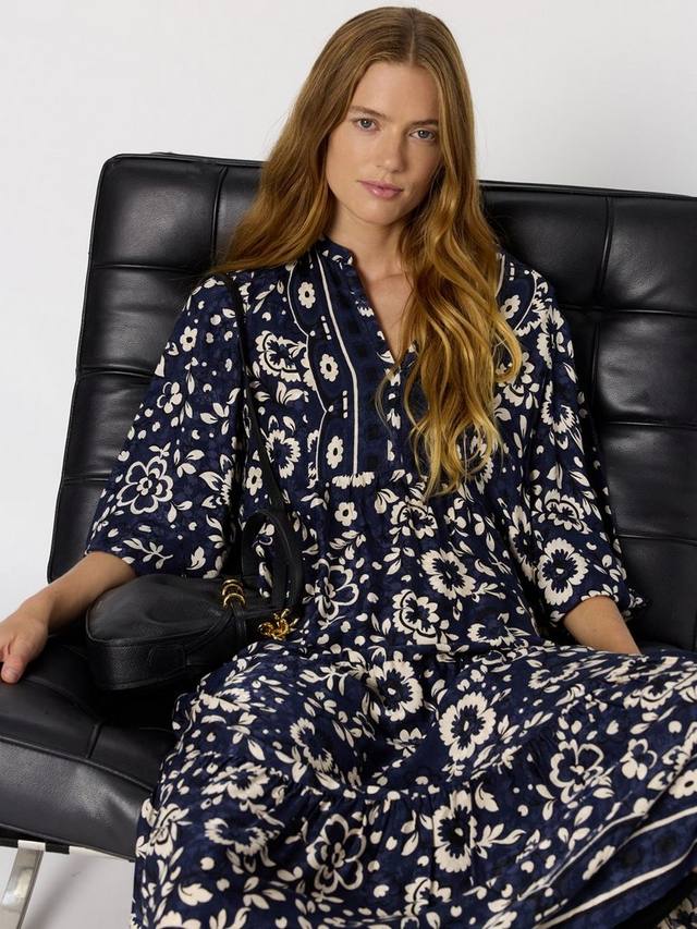 Платье миди Lydiane с цветочным принтом Gerard Darel, Indigo
Платье миди Lydiane с цветочным принтом Gerard Darel, Indigo