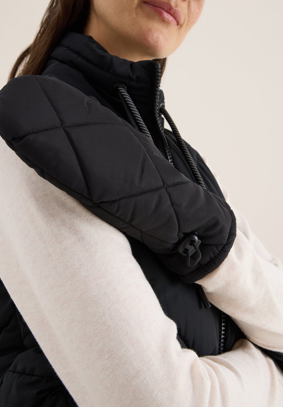 Перчатки Cecil Mittens, Schwarz/Black
Перчатки Cecil Mittens, Schwarz/Black