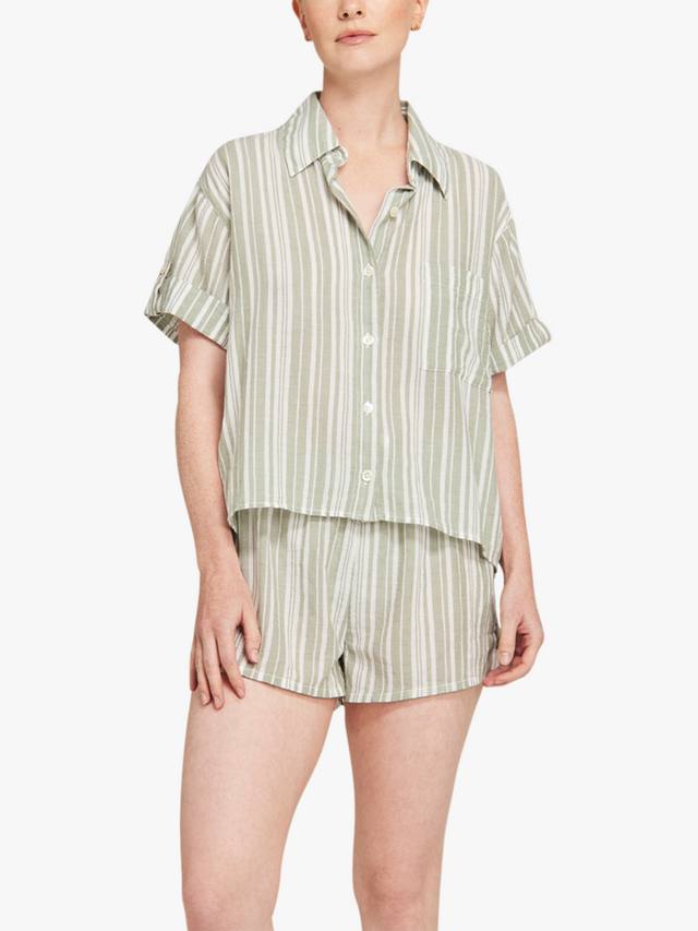 Органическая пижамная рубашка с коротким рукавом в полоску из хлопка GOTS Nudea, Sage Stripe
Органическая пижамная рубашка с коротким рукавом в полоску из хлопка GOTS Nudea, Sage Stripe