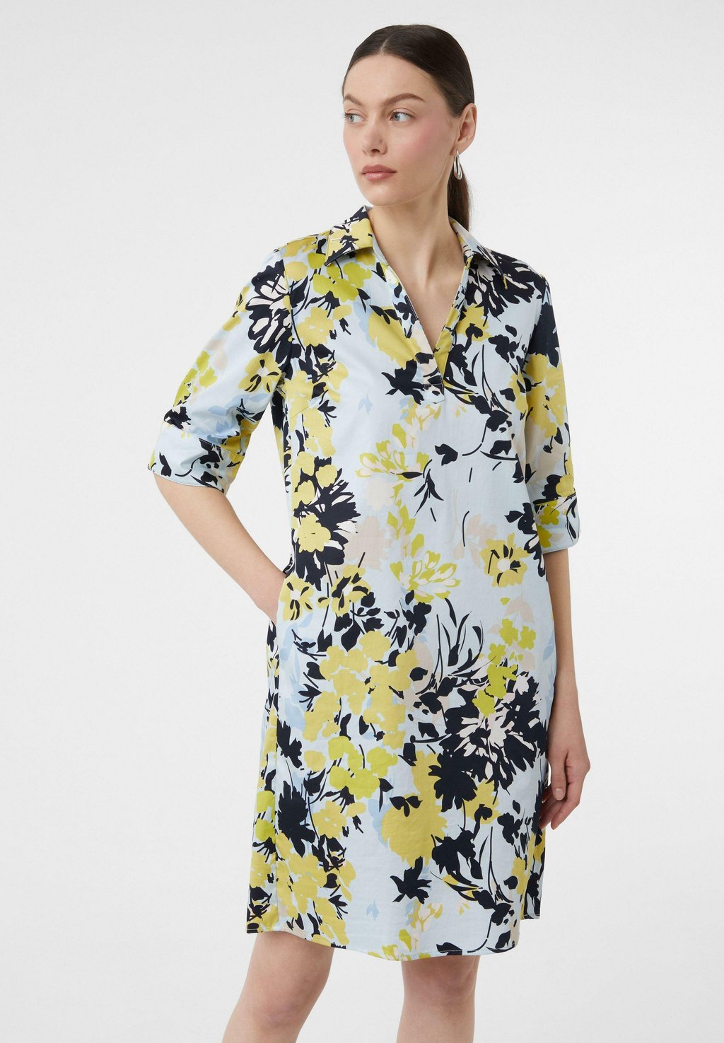 Повседневное платье comma, светло-голубой 
Повседневное платье comma, светло-голубой