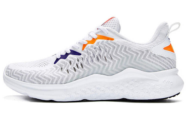 Кроссовки NFO для бега мужские с низким верхом белый/оранжевый 361°
Кроссовки NFO для бега мужские с низким верхом белый/оранжевый 361°