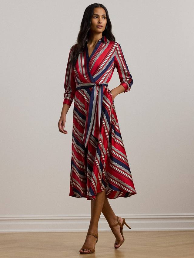 Платье-рубашка миди с запахом в атласную полоску rowella Ralph Lauren, разноцветный
Платье-рубашка миди с запахом в атласную полоску rowella Ralph Lauren, разноцветный