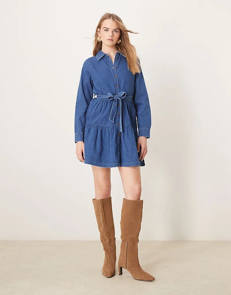 Эстер джинсовое мини-платье с длинными рукавами, средневыбеленное Nobody’s Child
Эстер джинсовое мини-платье с длинными рукавами, средневыбеленное Nobody’s Child