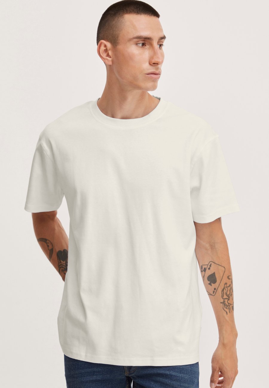 Футболка Solid SDDanton, Oatmeal/Off-White, Белый, Футболка Solid SDDanton, Oatmeal/Off-White
Футболка Solid SDDanton, Oatmeal/Off-White, Белый, Футболка Solid SDDanton, Oatmeal/Off-White