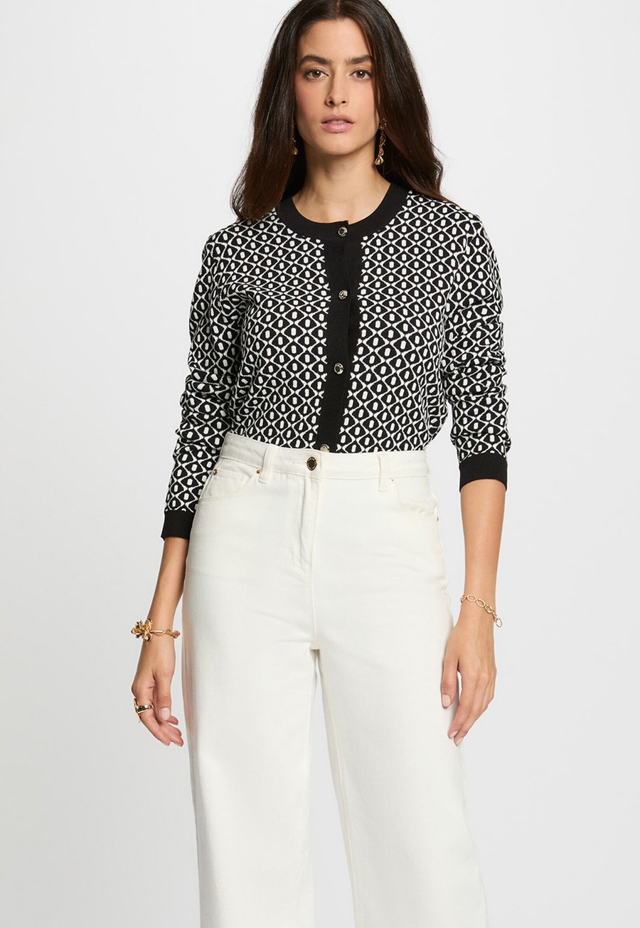 Кардиган Morgan CROPPED, Noir/Black
Кардиган Morgan CROPPED, Noir/Black