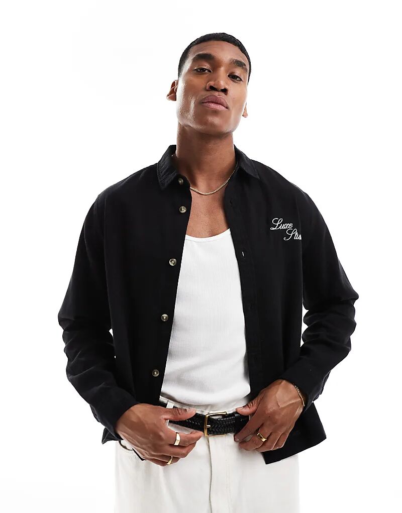 Свободная джинсовая рубашка с вышивкой на груди черного цвета ASOS DESIGN
Свободная джинсовая рубашка с вышивкой на груди черного цвета ASOS DESIGN