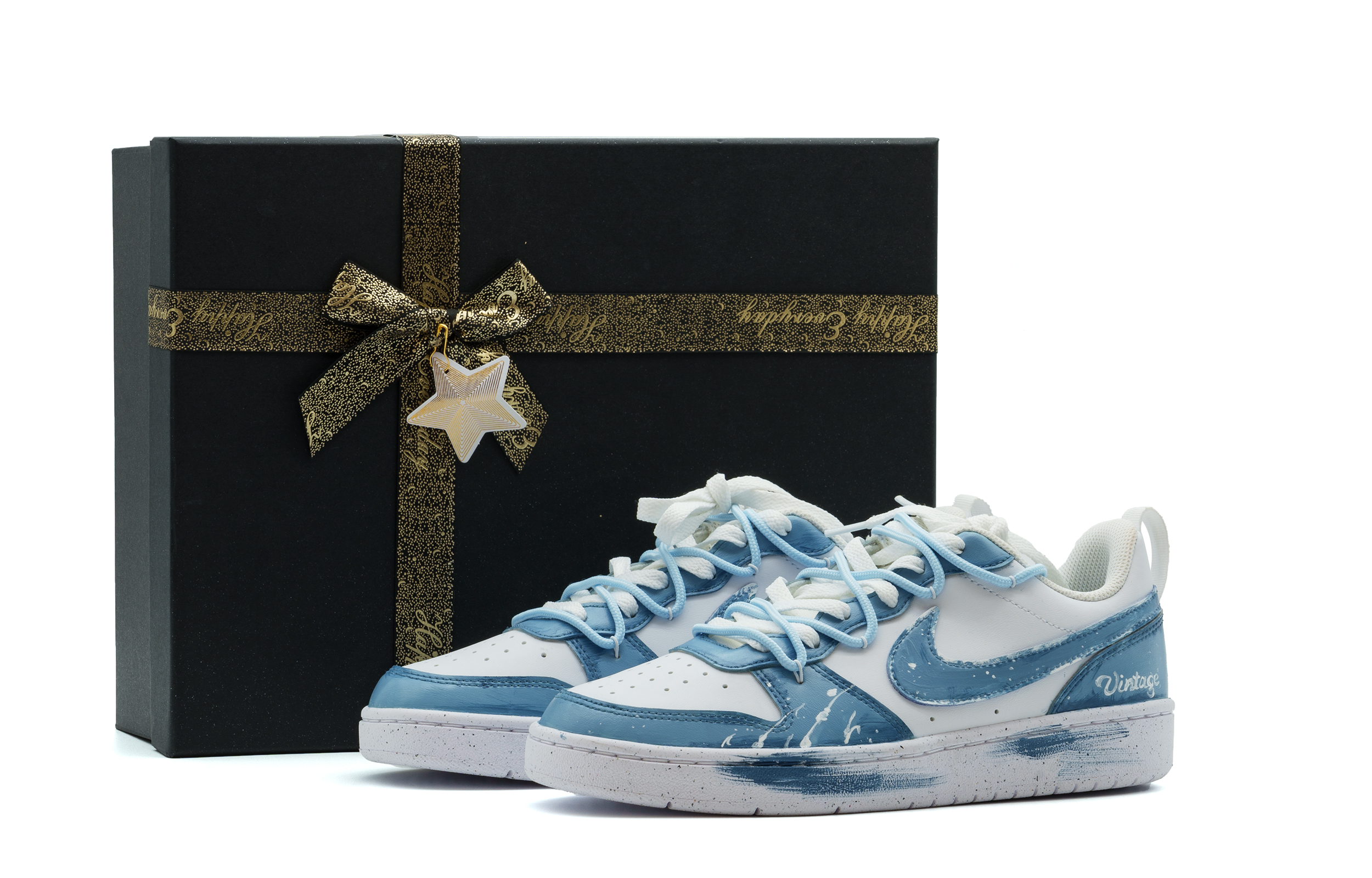 Nike Детские кроссовки для скейтбординга Court Borough Sky с противоскользящим покрытием, износостойкие, белые, синие, подростковые
Nike Детские кроссовки для скейтбординга Court Borough Sky с противоскользящим покрытием, износостойкие, белые, синие, подростковые