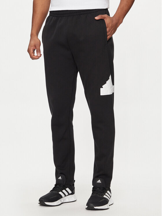Спортивные брюки стандартного кроя Adidas, черный
Спортивные брюки стандартного кроя Adidas, черный