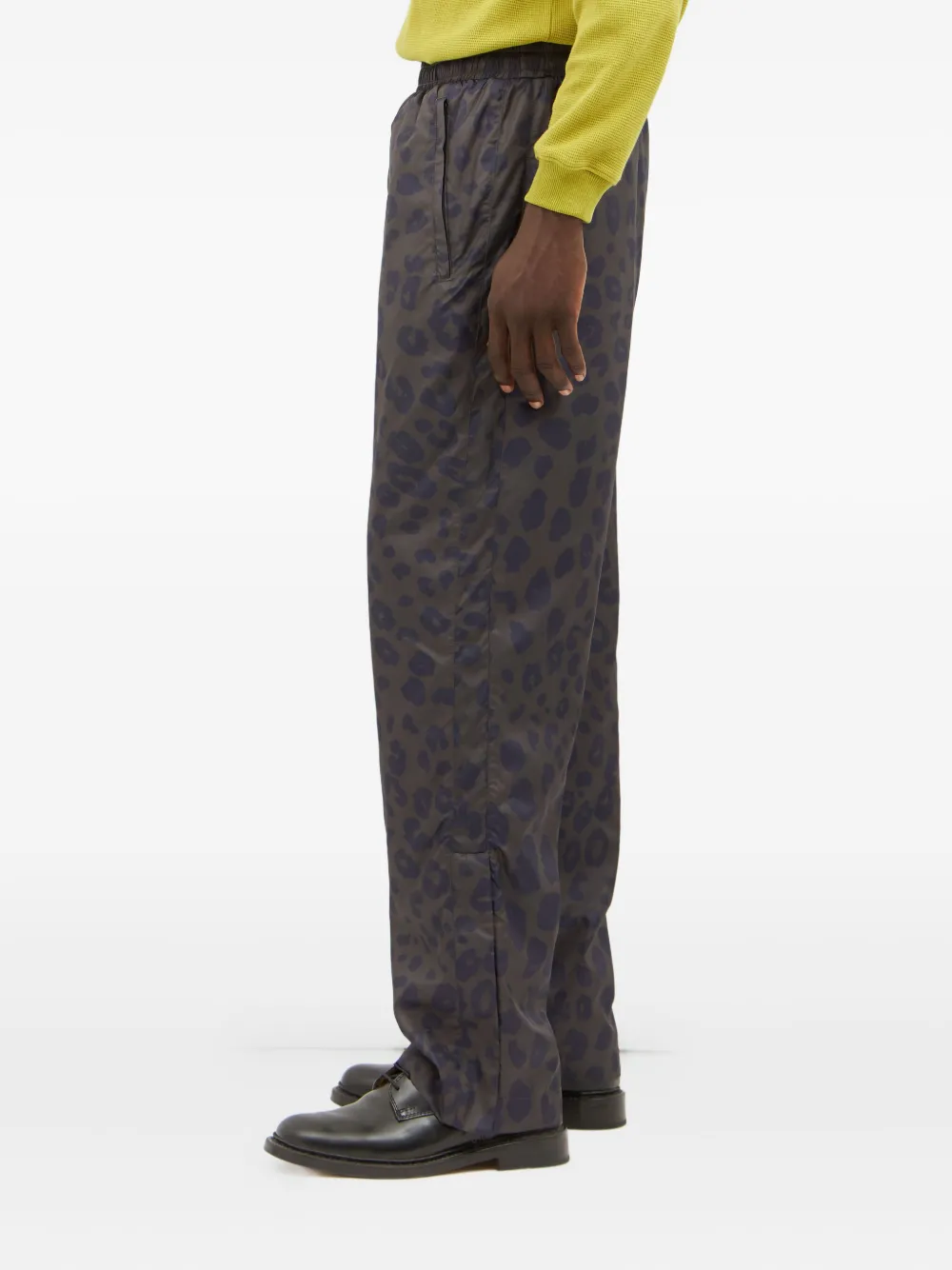 Брюки с анималистичным принтом Metalwood Studio, черный
Брюки с анималистичным принтом Metalwood Studio, черный