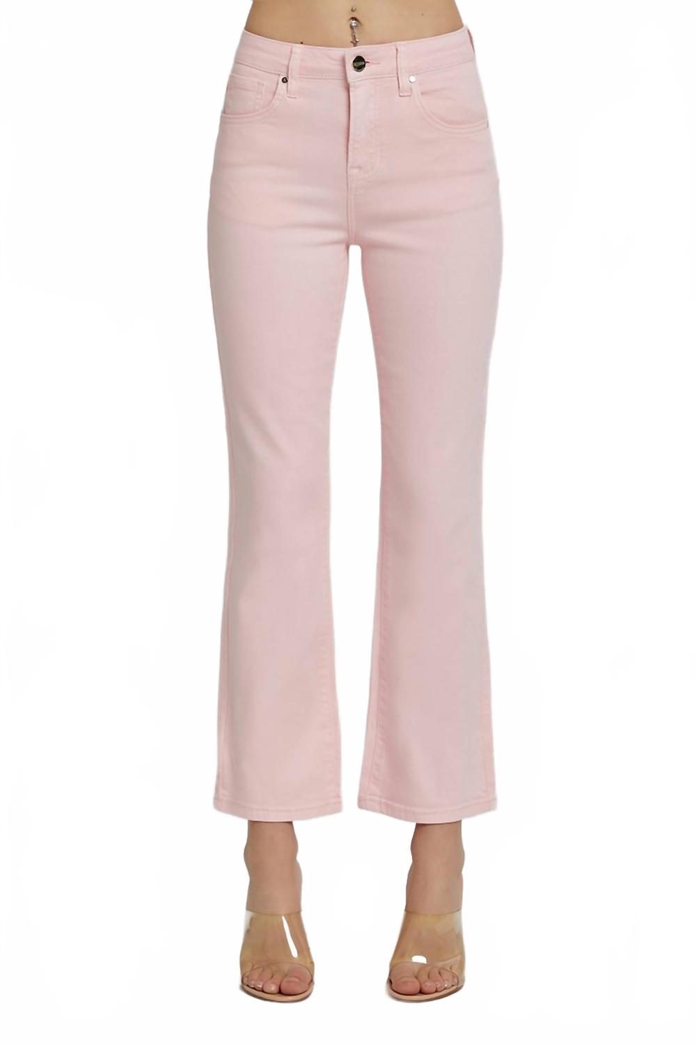 Мид-райз прямые джинсы в нежно-розовом цвете RISEN
Мид-райз прямые джинсы в нежно-розовом цвете RISEN